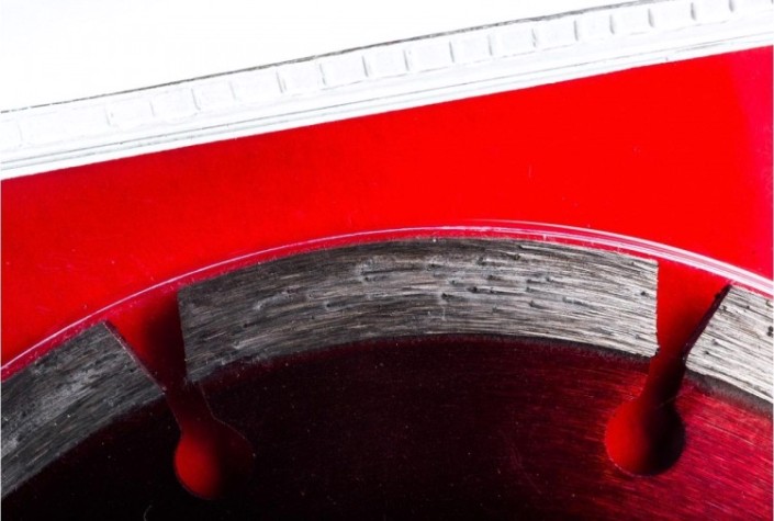 Алмазный диск для резки бетона MATRIX 125х22,2 мм отрезной сегментный, [73173]