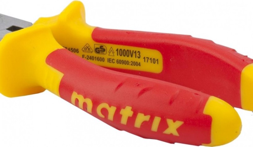 Длинногубцы диэлектрические MATRIX "Insulated" 160 мм, двухкомпонентные рукоятки 17101 [17101]
